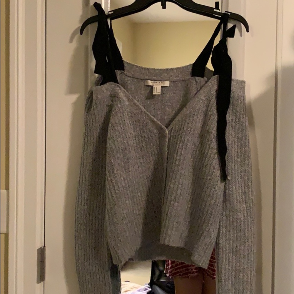 Long sleeve off the shoulder ribbon sweater